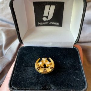 Delta Delta Delta 10k Yellow Gold Membership Pin